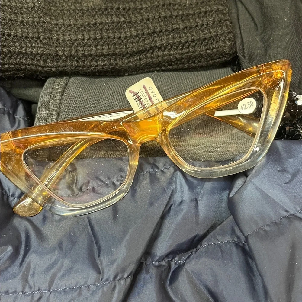 Anthropologie Color block Chic Transparent Cat-Eye Readers 2.50 New